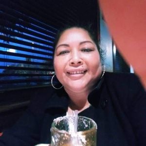 Meet your Posher, Valentina